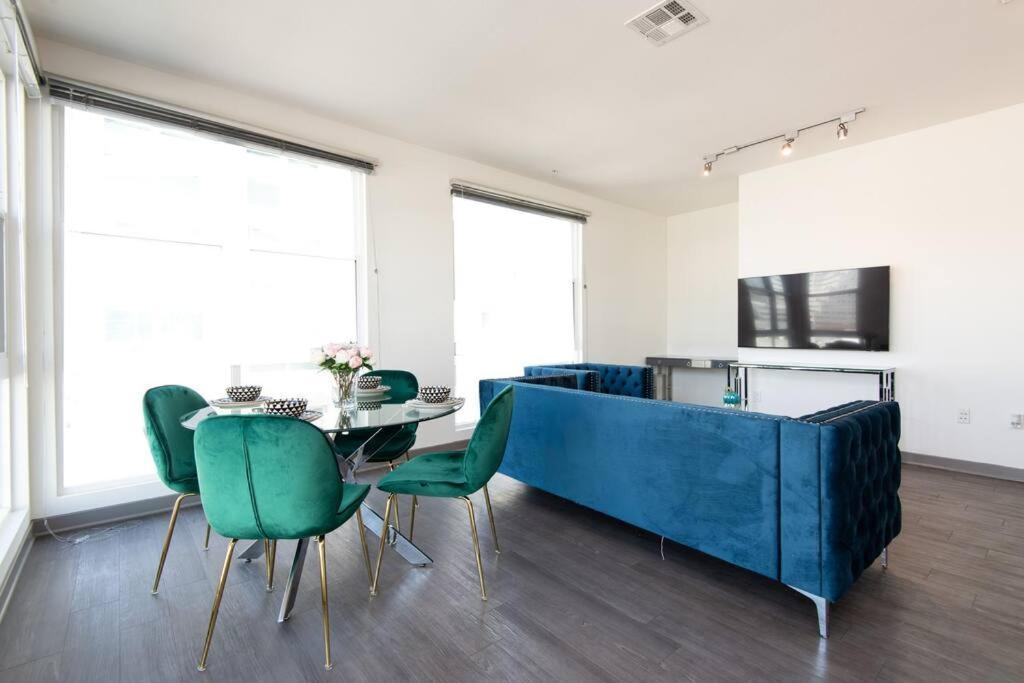 Centrally Located Apartments With Free Parking Glendale Ngoại thất bức ảnh